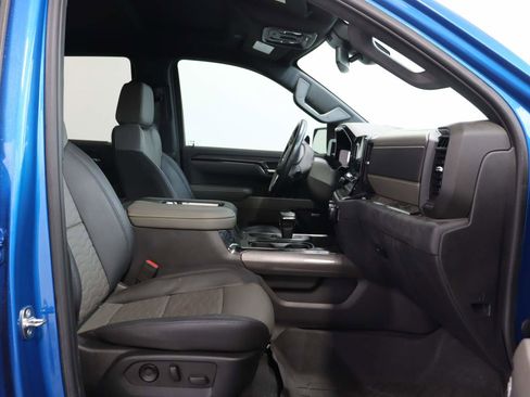 Certified 2022 Chevrolet Silverado 1500 ZR2 image 18