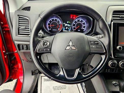 Used 2023 Mitsubishi Outlander Sport ES image 13