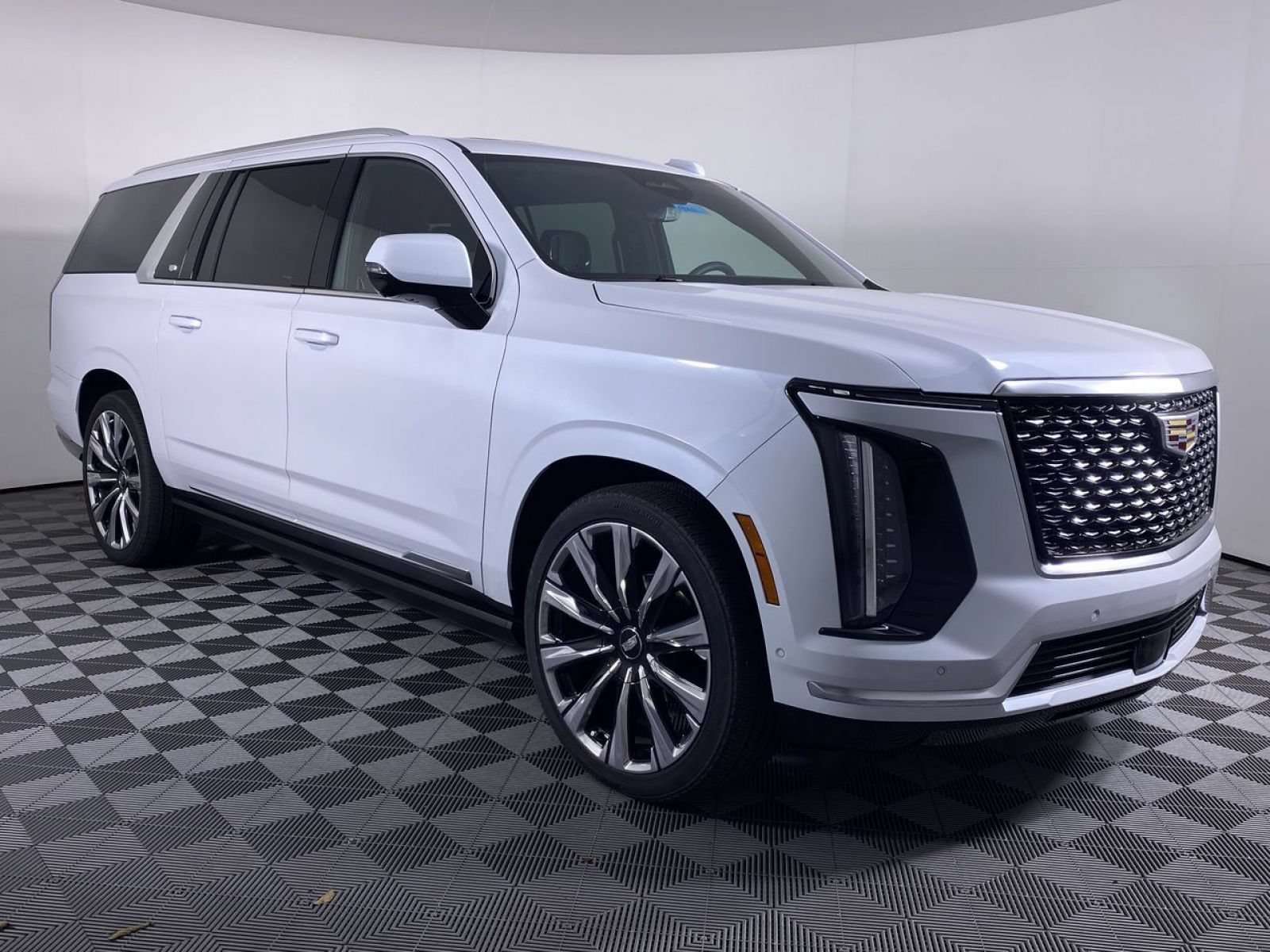 New 2026 Cadillac Escalade ESV Luxury w/ Touring Package AWD/4WD image 23