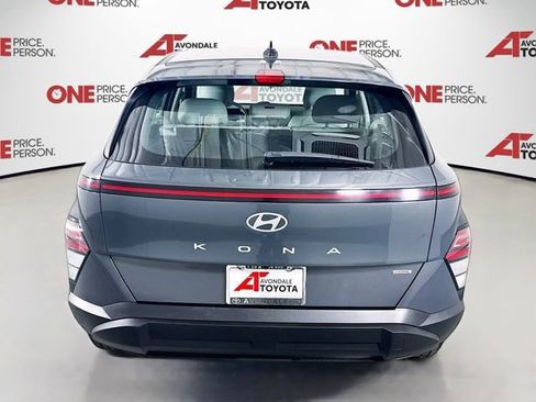Used 2024 Hyundai Kona SE AWD/4WD image 6