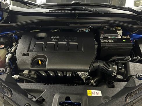 Certified 2018 Toyota C-HR XLE image 38