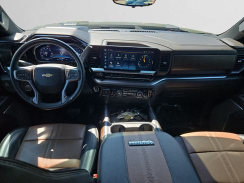 Used 2024 Chevrolet Silverado 3500 High Country w/ High Country Premium Package AWD/4WD image 10