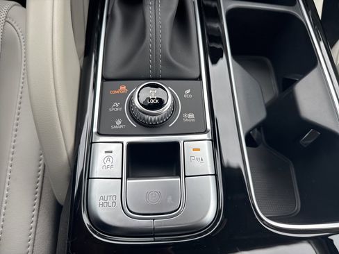 New 2025 Kia Telluride S image 17