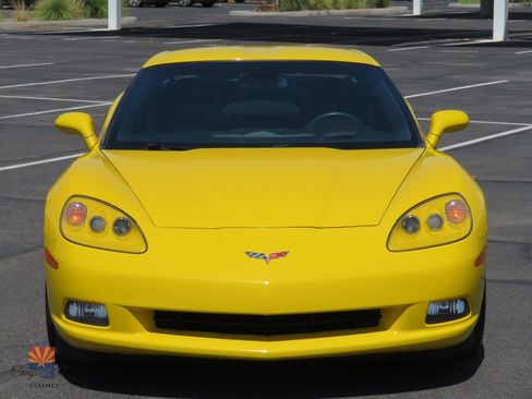 Used 2009 Chevrolet Corvette Coupe w/ Preferred Equipment Group RWD image 30