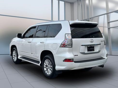 Used 2018 Lexus GX 460 image 8