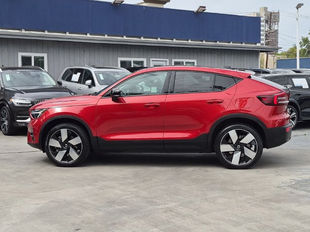 Used 2023 Volvo C40 P8 Recharge Ultimate w/ Protection Package Premier AWD/4WD image 6