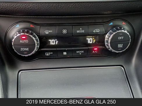 Used 2019 Mercedes-Benz GLA 250 w/ Convenience Package image 21