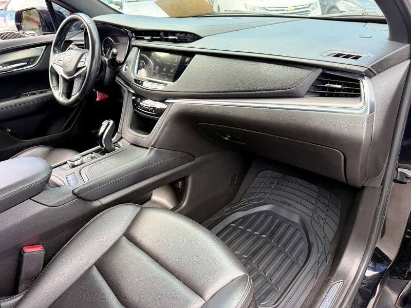 Used 2021 Cadillac XT5 Luxury FWD image 17