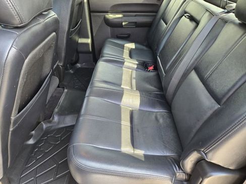 Used 2010 Chevrolet Silverado 1500 LS RWD image 26
