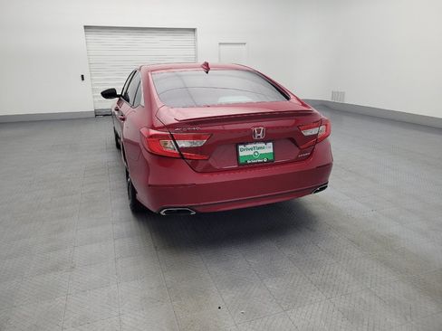 Used 2018 Honda Accord Sport image 6