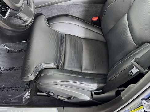 Used 2022 Volvo S90 B6 Inscription w/ Advanced Package image 20