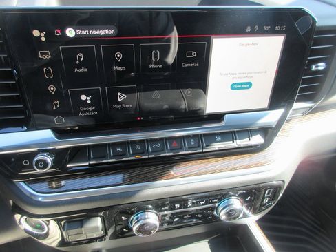 New 2026 GMC Sierra 1500 Elevation image 17