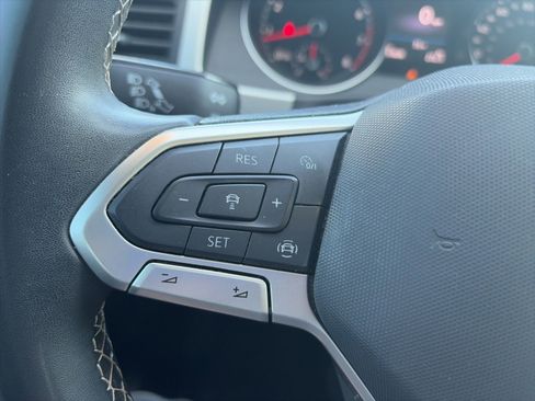 Used 2021 Volkswagen Atlas SE w/ Panoramic Sunroof Package FWD image 20