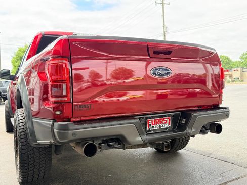 Used 2017 Ford F150 Raptor w/ Equipment Group 802A Luxury AWD/4WD image 8