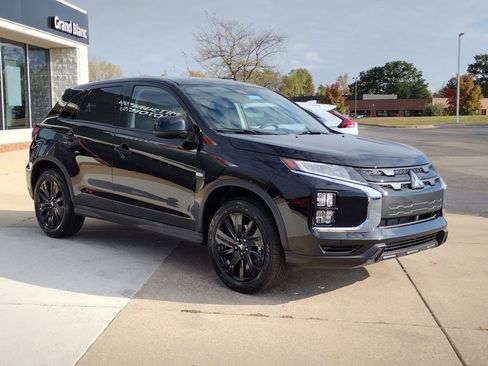 New 2025 Mitsubishi Outlander Sport LE image 12