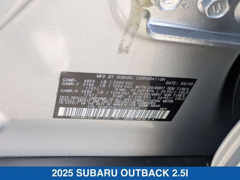 Certified 2025 Subaru Outback 2.5i image 37