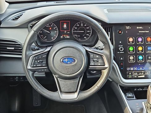 Used 2025 Subaru Outback Premium AWD/4WD image 23