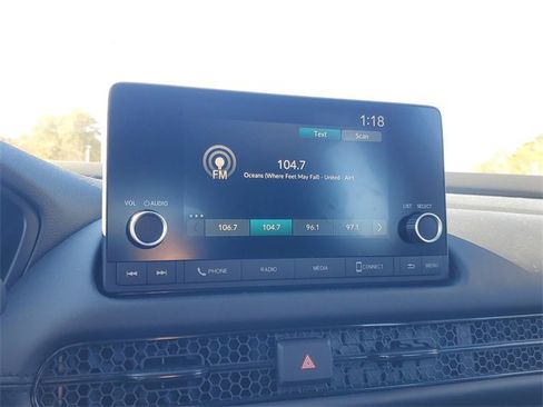 Certified 2025 Honda HR-V LX image 19