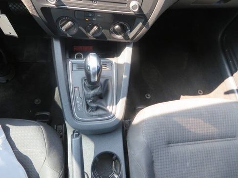 Used 2016 Volkswagen Jetta S FWD image 25