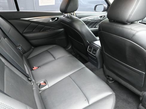 Used 2015 INFINITI Q50 Premium w/ Navigation Package image 23