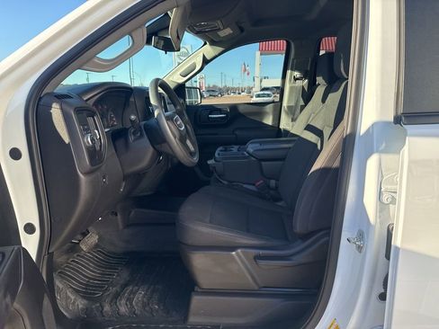 Used 2025 GMC Sierra 1500 Pro w/ Pro Value Package image 9