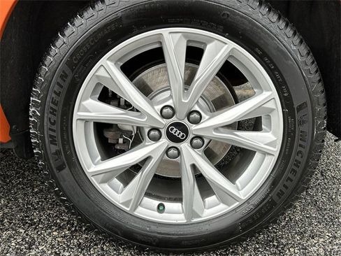 Used 2021 Audi Q3 2.0T Premium w/ Convenience Package image 11