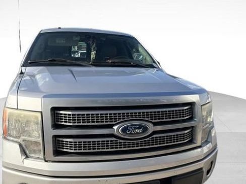 Used 2010 Ford F150 Lariat AWD/4WD image 3