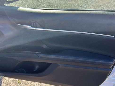 Used 2021 Toyota Camry XSE image 10