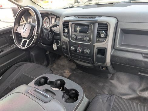 Used 2017 RAM 1500 ST image 29