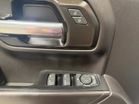 Used 2022 Chevrolet Silverado 1500 Custom Trail Boss image 14