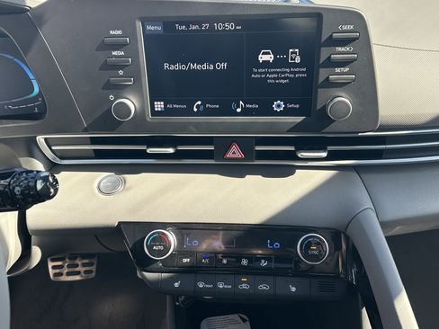 New 2026 Hyundai Elantra SEL Sport Premium w/ Cargo Package FWD image 22