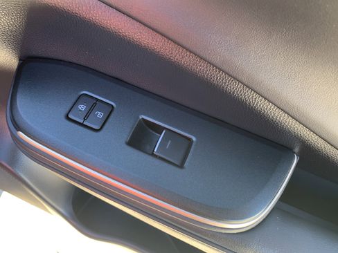 Used 2023 Toyota Crown image 48