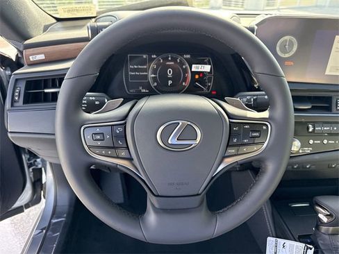 New 2025 Lexus ES 350 w/ Premium Package image 14