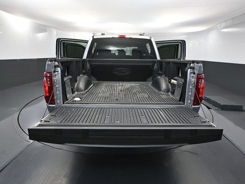 Used 2024 Ford F150 XLT w/ XLT Black Appearance Package image 40