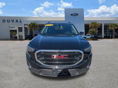 Used 2019 GMC Terrain SLE w/ Driver Convenience Package image 9