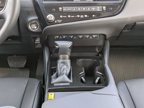 Certified 2023 Lexus ES 350 w/ Premium Package FWD image 18
