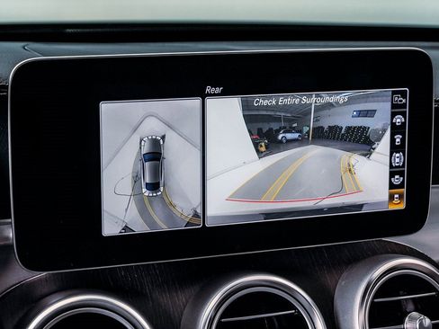 Used 2022 Mercedes-Benz C 300 4MATIC Coupe image 24