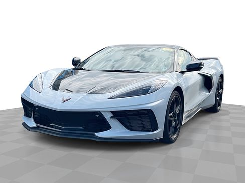 Used 2024 Chevrolet Corvette Stingray Preferred Cpe w/ Z51 Performance Package RWD image 1