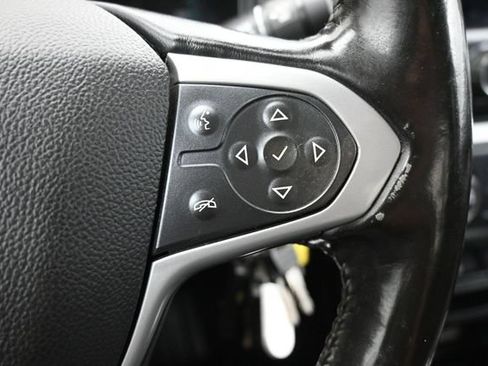 Used 2022 Chevrolet Colorado LT w/ Fleet Safety Package AWD/4WD image 11
