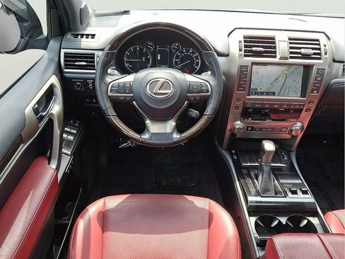 Used 2020 Lexus GX 460 Premium w/ Premium Package AWD/4WD image 11