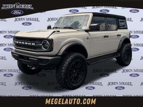 New 2026 Ford Bronco Big Bend AWD/4WD image 1