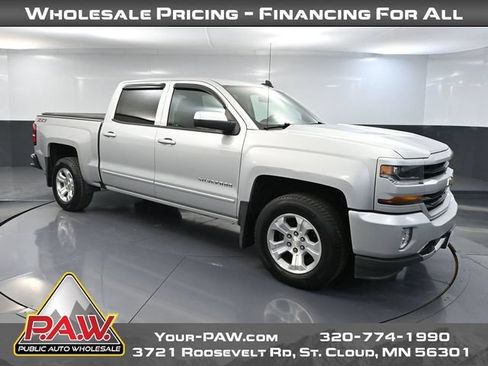 Used 2018 Chevrolet Silverado 1500 LT w/ All Star Edition AWD/4WD image 1