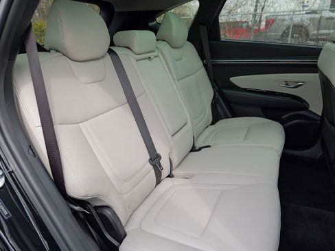 Used 2023 Hyundai Tucson Limited image 33