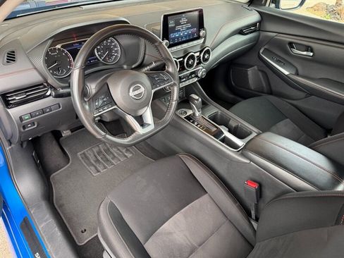Used 2024 Nissan Sentra SR image 2