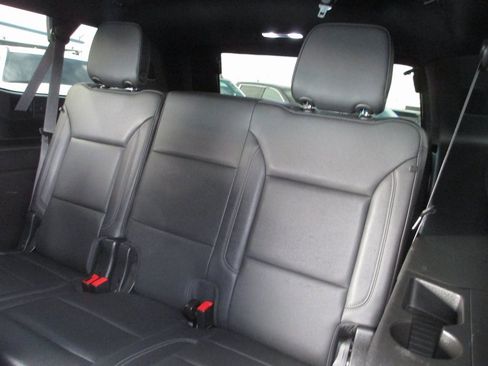 Certified 2024 Chevrolet Suburban LT image 20