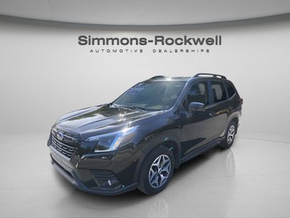 Used 2024 Subaru Forester Premium w/ POP Package 3