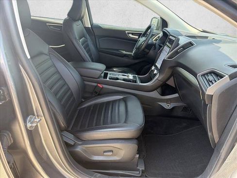 Used 2022 Ford Edge SEL w/ Convenience Package AWD/4WD image 24