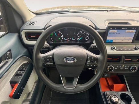 Certified 2023 Ford Maverick XLT image 12