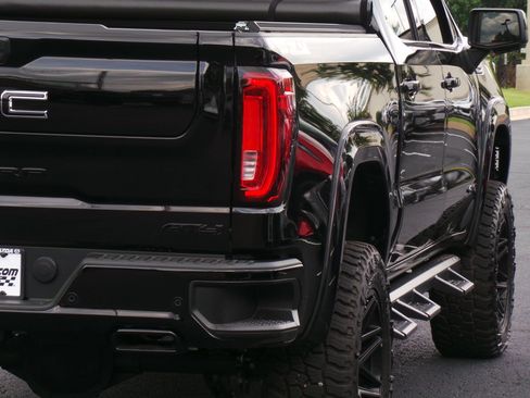 Used 2024 GMC Sierra 1500 AT4 w/ AT4 Preferred Package AWD/4WD image 22