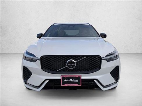 New 2026 Volvo XC60 B5 Plus w/ Protection Package Premier image 6